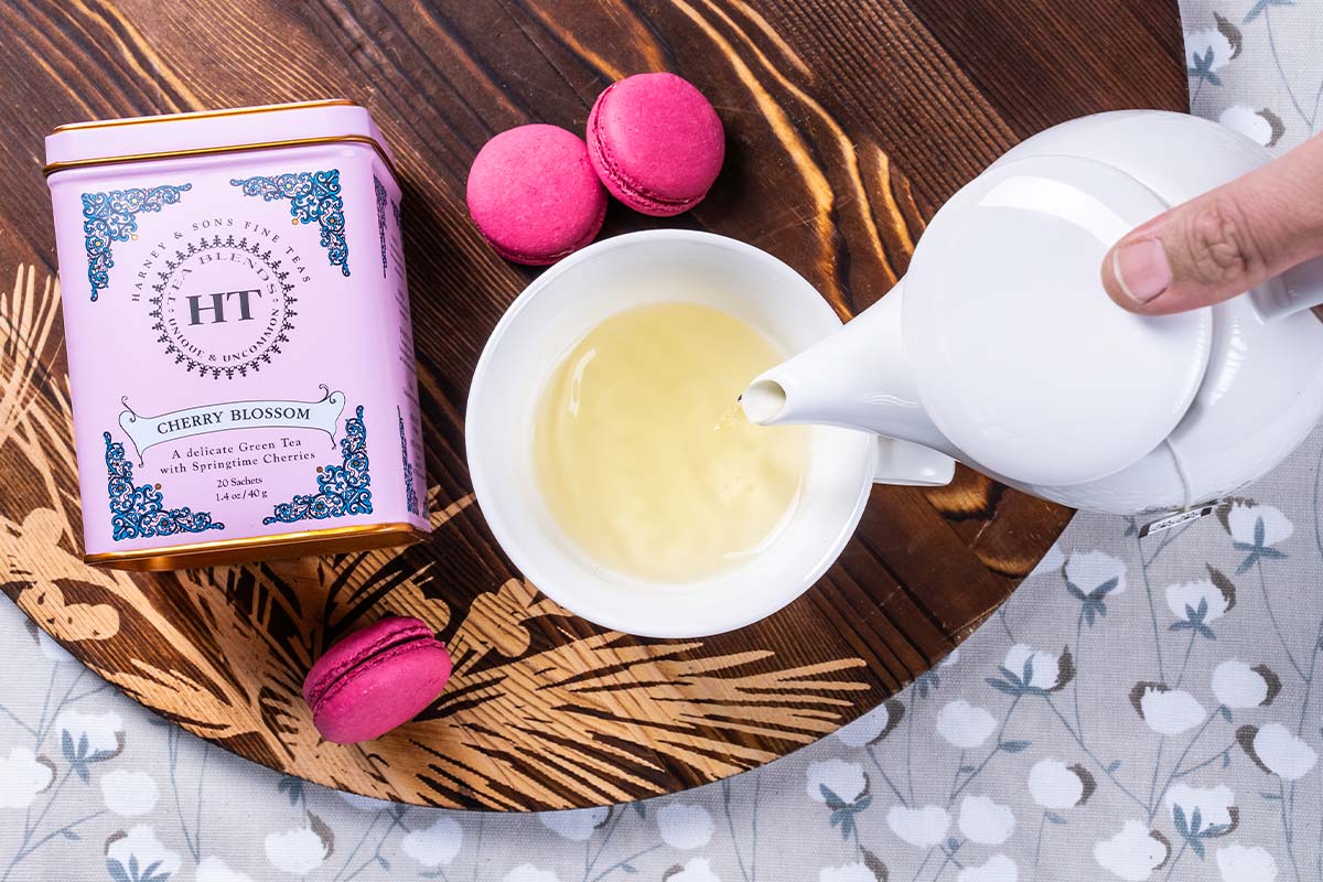 春のギフトに喜ばれる紅茶とは？大切な人への贈り物に、HARNEY & SONSのお茶をどうぞ。