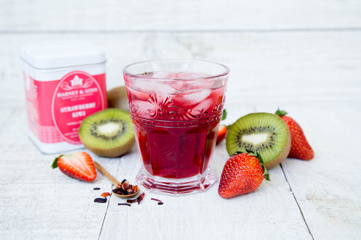 【レシピ】ストロベリー・キウイの炭酸ティー／ホット焼酎割り